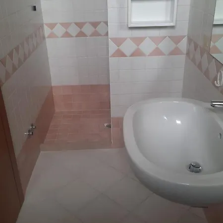 Santarosa Lägenhet Riccione